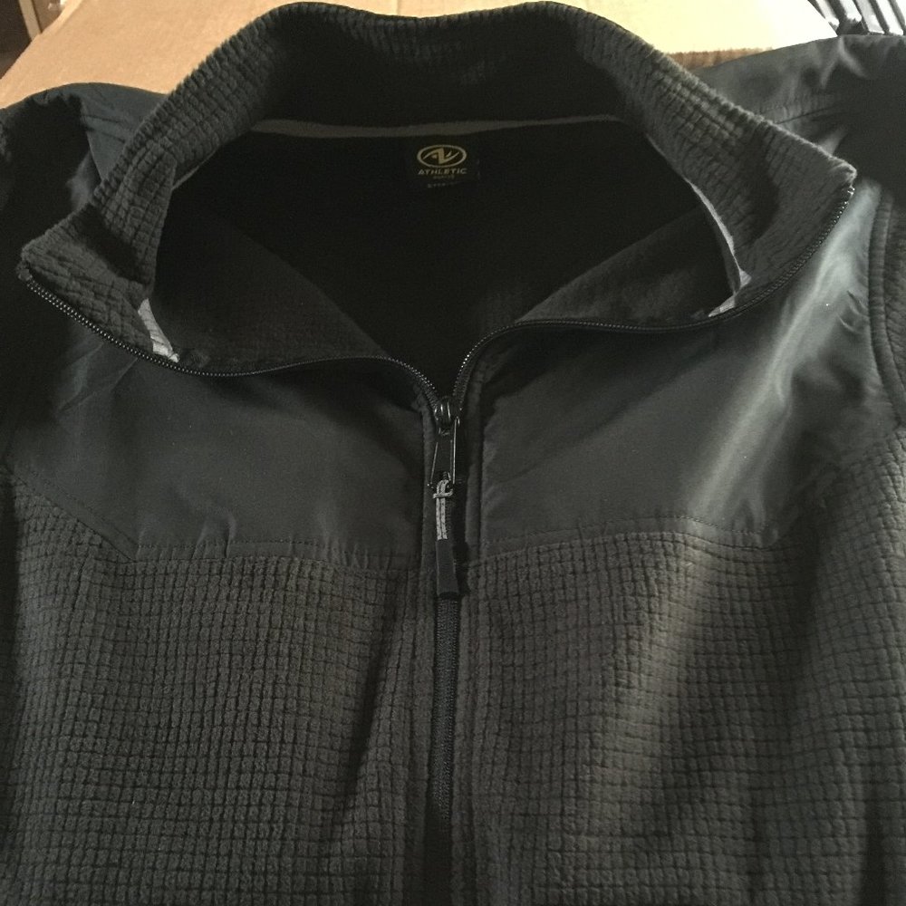 Men's Athletic Works Jacket Breathable  -Black- size  S (34-36)